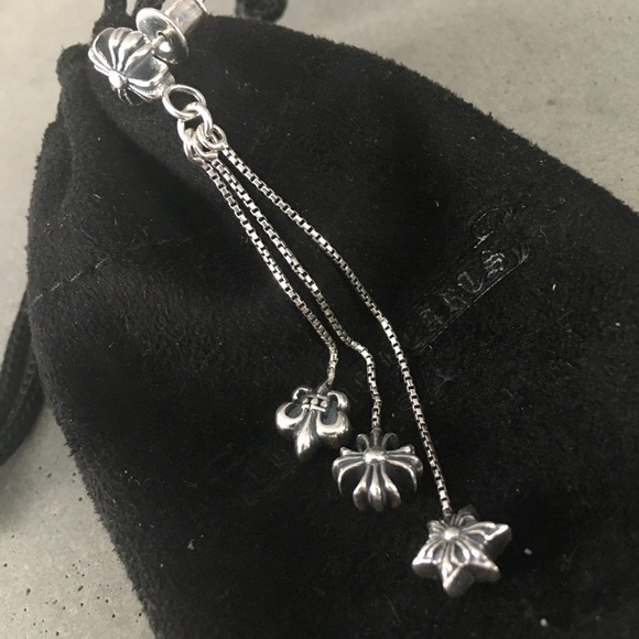 アクセサリー CHROME HEARTS Earrings JOJO 3 Charm Chrome Hearts